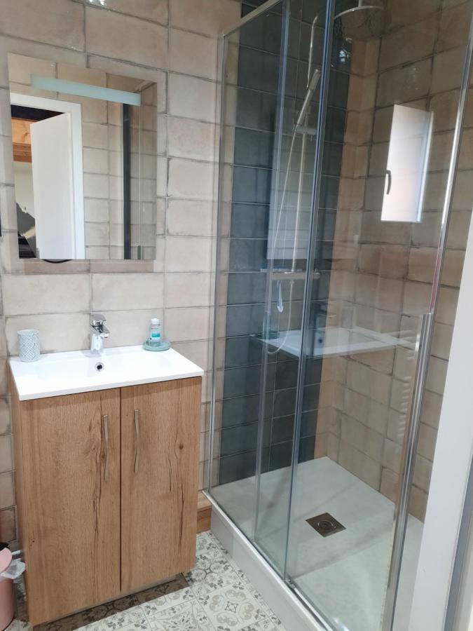Chalet A L'Oree Du Bois Avec Parking Tournavaux Ngoại thất bức ảnh
